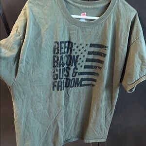 Hanes Green Short Sleeve Tee with American Flag Design